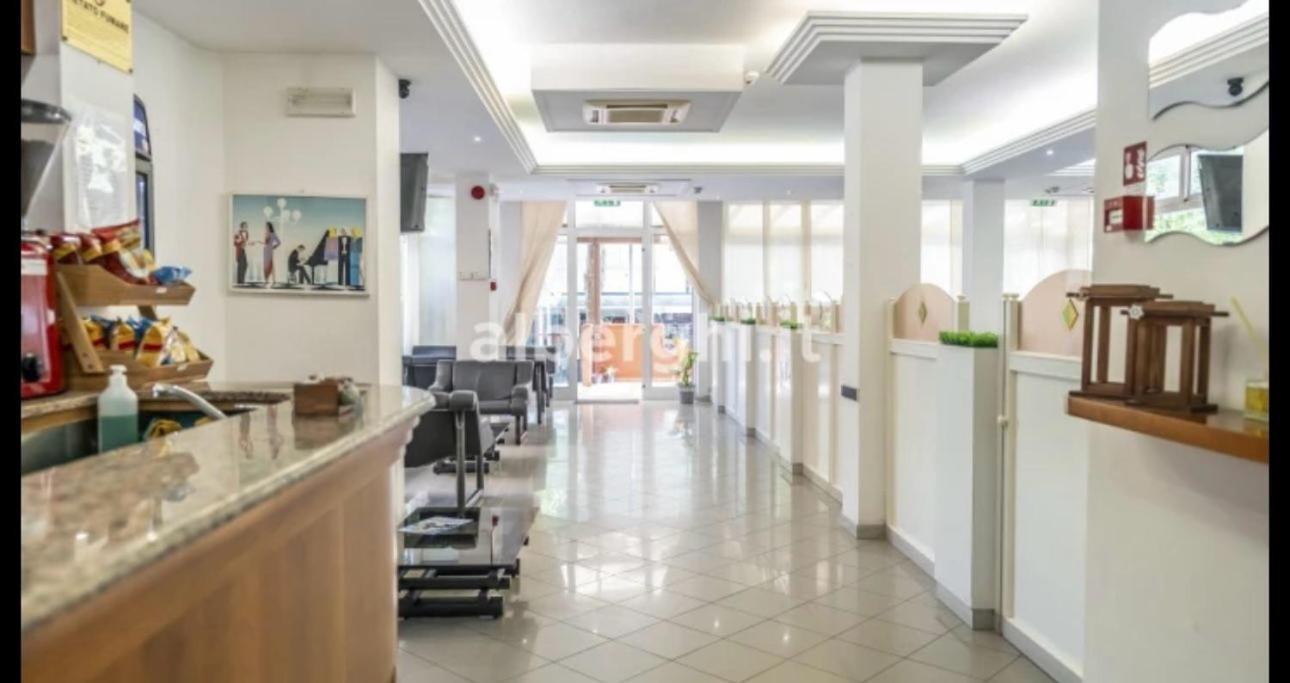 רימיני Hotel Sport מראה חיצוני תמונה