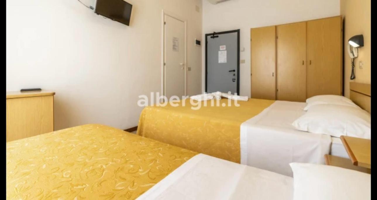 רימיני Hotel Sport מראה חיצוני תמונה